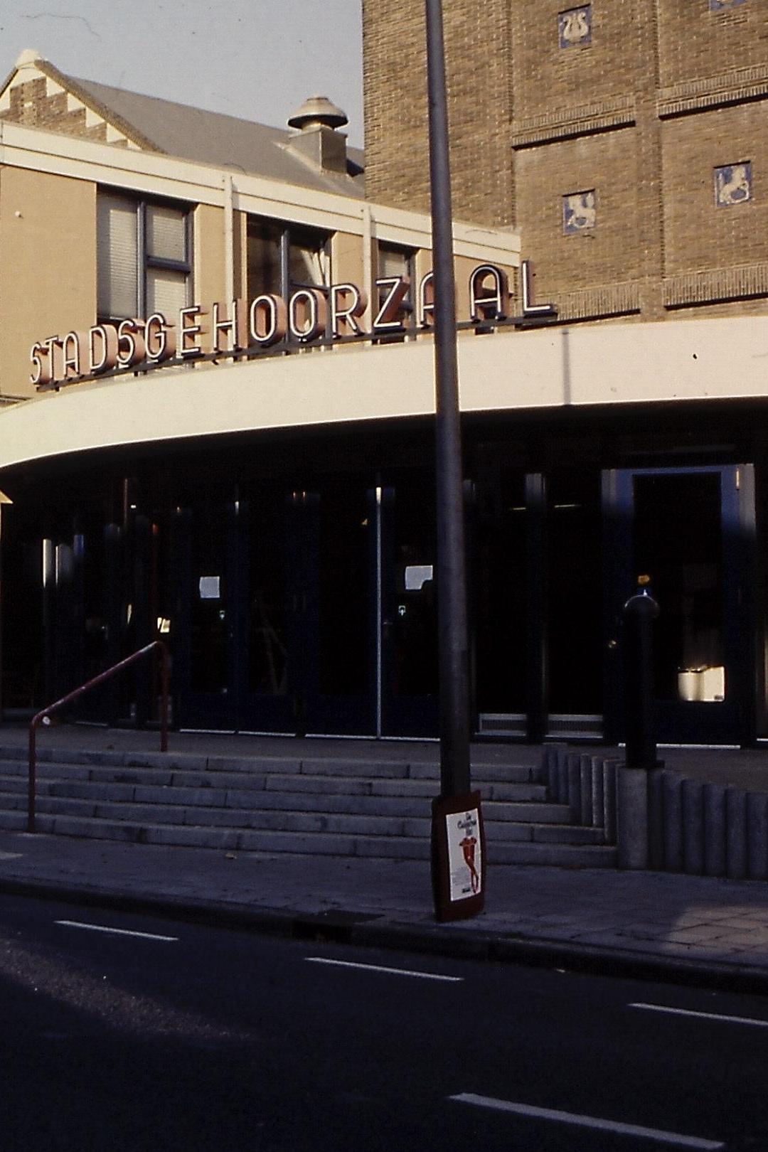1986: Dreigende sloop